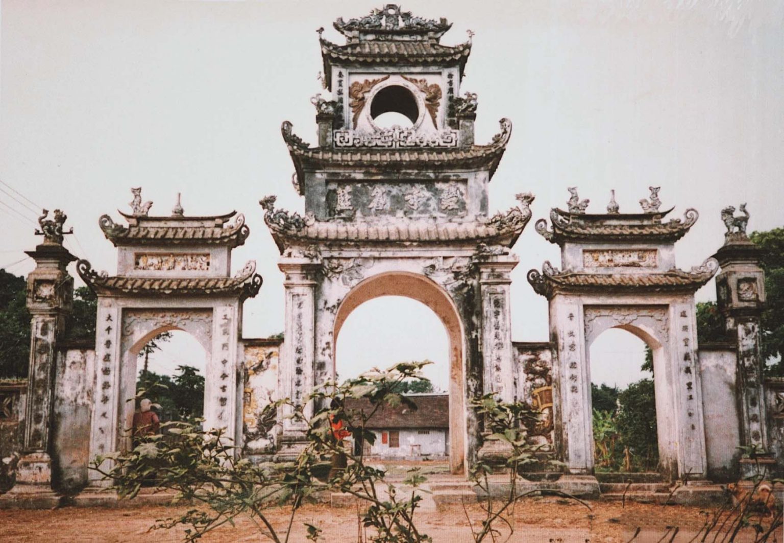 ĐỀN TRẦN HƯNG HÀ - CHÙA CHUÔNG – CHÙA Tour: CHÙA NÔM – MEGA GRAND WORLD
